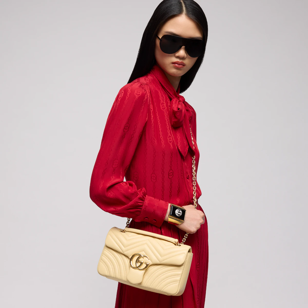 GG Marmont medium shoulder bag 837267AAGUE9305 - 图片 4