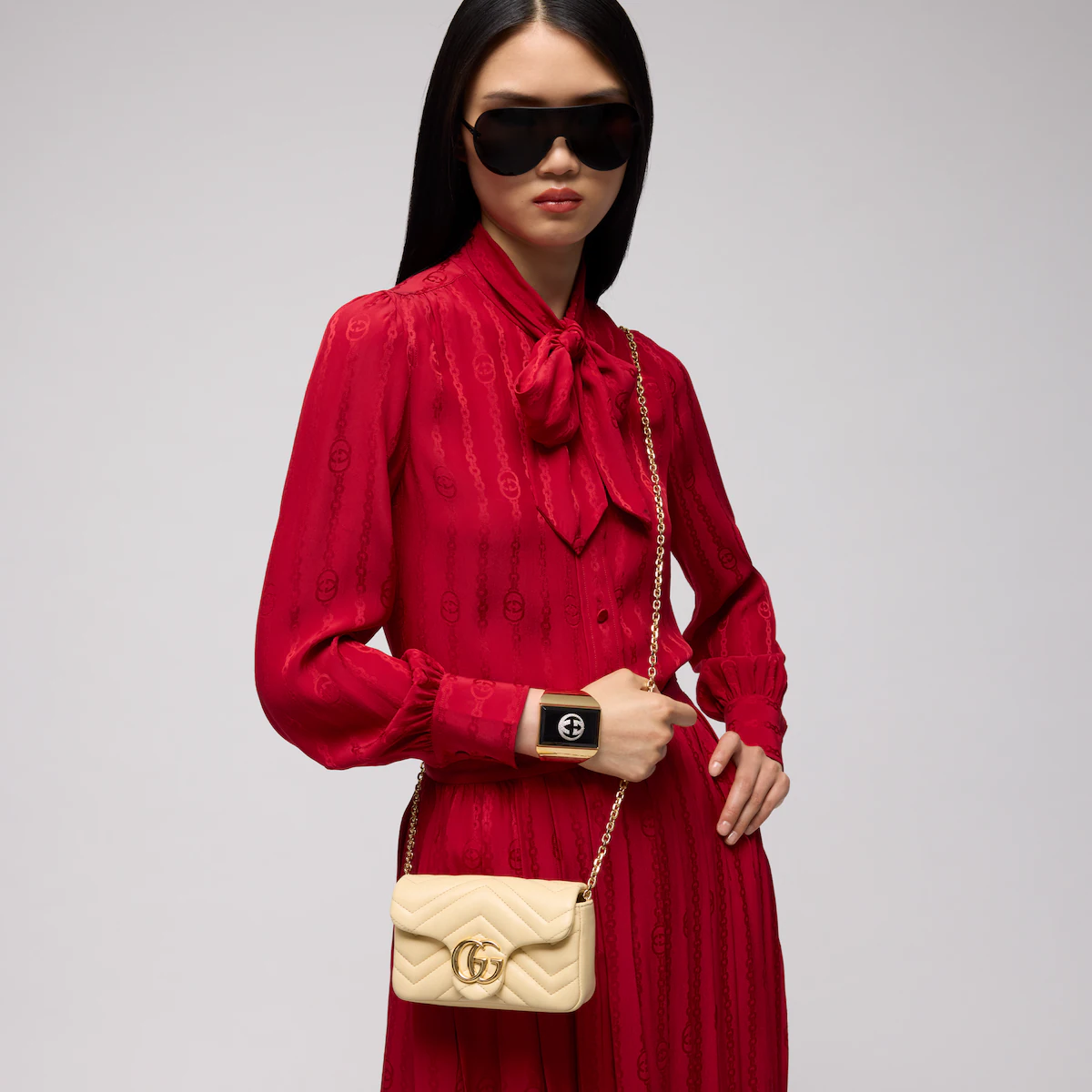 Alternative view of GG Marmont mini shoulder bag 841290AAGUV9305