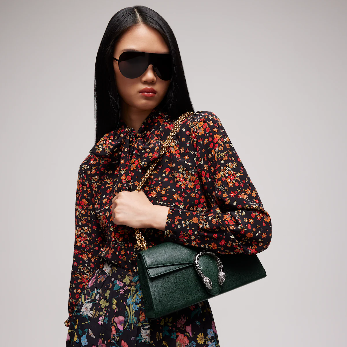 Alternative view of Dionysus medium shoulder bag 874735AAGR63020