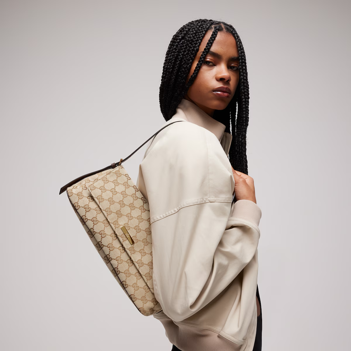Alternative view of Madison medium shoulder bag 874744FAF7Y9651