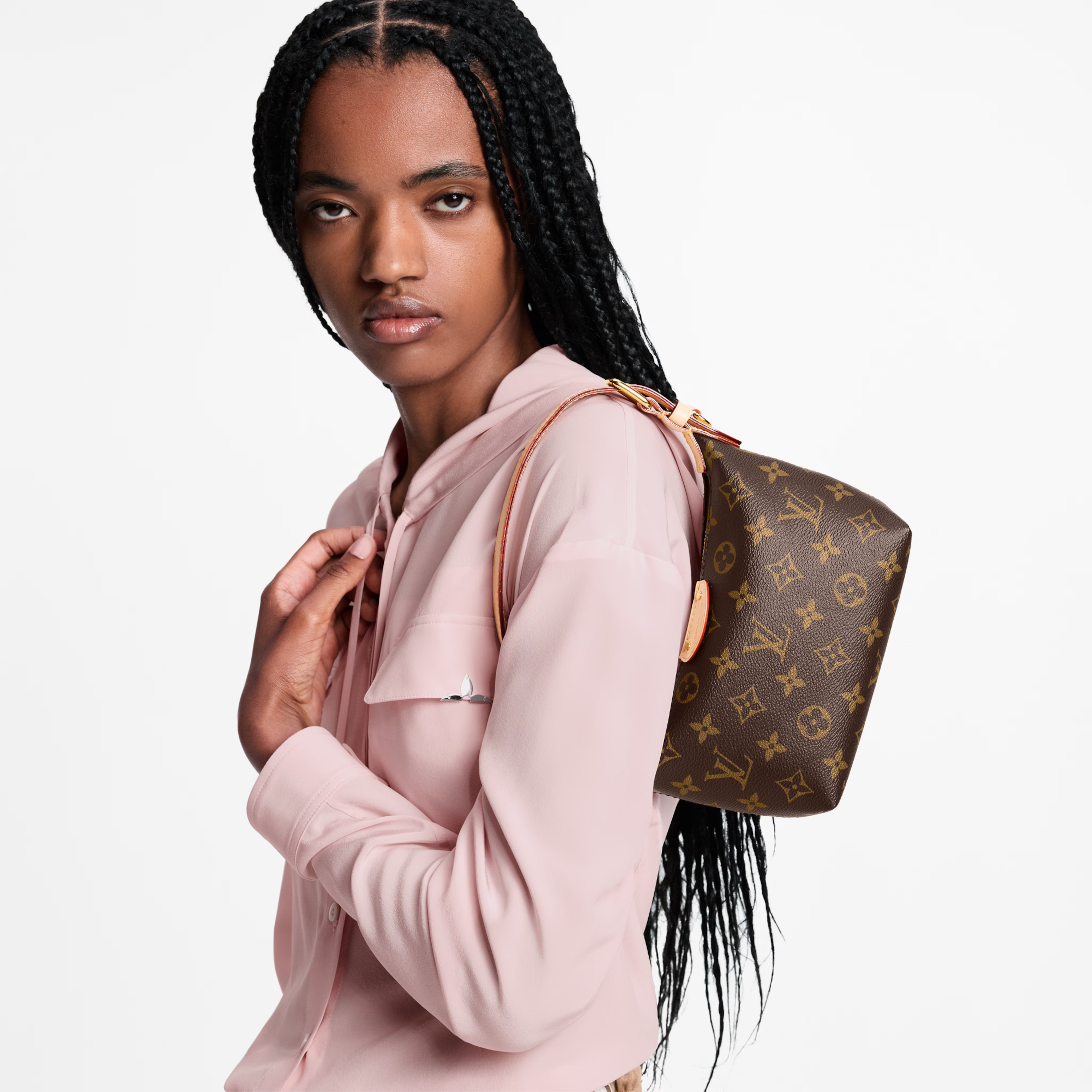 Alternative view of Pochette Hills M27509